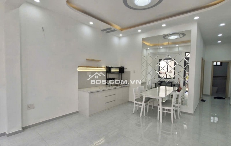 Bán nhà ở đường Võ Văn Hát phường Long Trường quận 9
