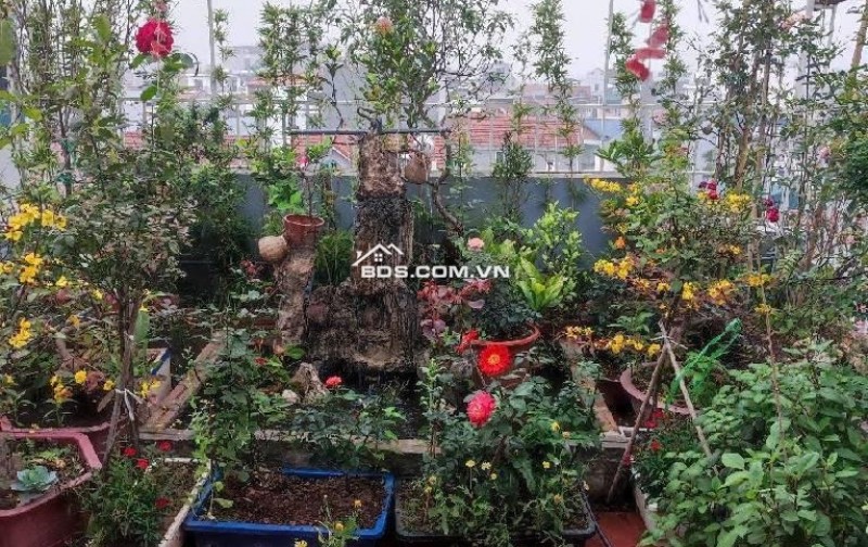 Nhà mới ở ngay Nhổn, MT 4.2m, 6 tầng, 35m2, giá nhỉnh 5 tỷ
