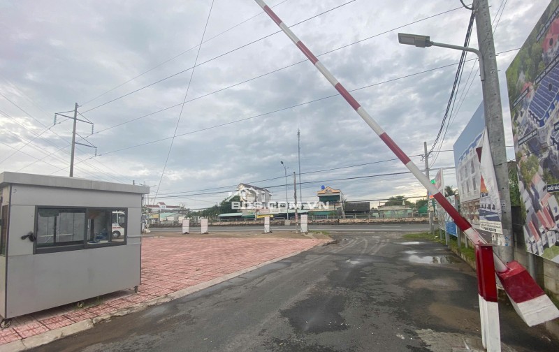 Đất thổ cư mặt tiền QL1A Gần chợ Tân Hiệp,Châu Thành,Tiền Giang