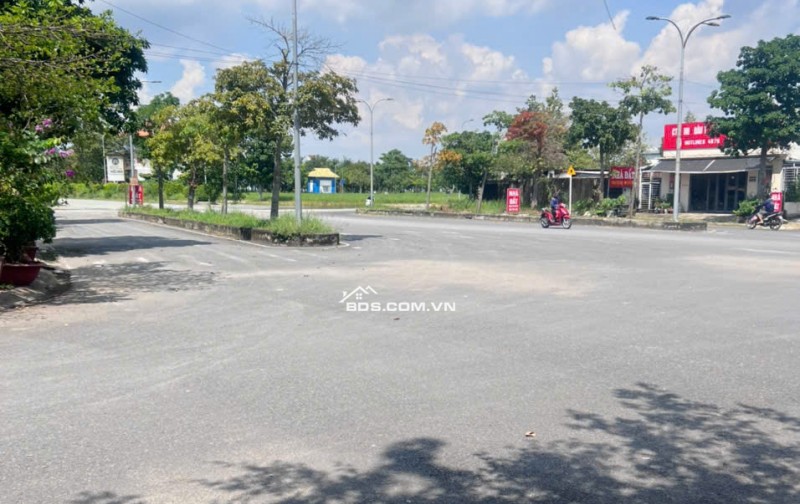 Mt Nguyễn Lương Bằng trục chính kết nối Quận 7 _ Cần Giờ , giá 55tr/m2