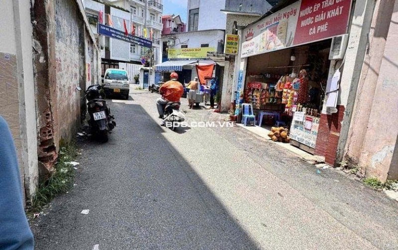 100m2 sát mặt tiền nguyễn văn đậu . 3 tầng , giá 13,4 tỷ tl