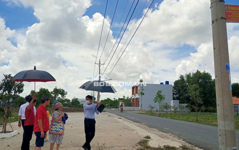 ĐẤT ĐẸP MẶT TIỀN THỊ TRẤN CẦN ĐƯỚC- GIÁ CỰC RẺ