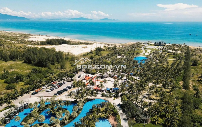 Bán biệt thự Carraworld CR lô góc 453,8m 2 tầng, liền kề sân bay, casino - SHR lâu dài giá 24ty5