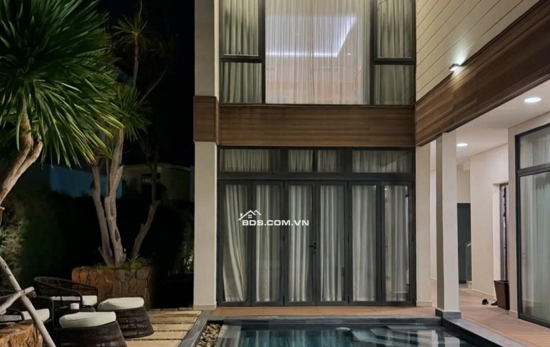 Bán biệt thự Carraworld CR lô góc 453,8m 2 tầng, liền kề sân bay, casino - SHR lâu dài giá 24ty5