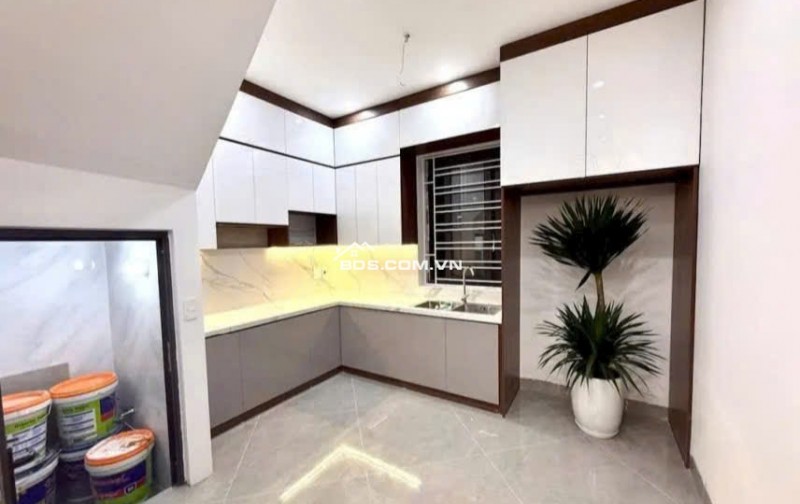 SIÊU RẺ - NHỈNH 6 TỶ - 42M - BÁN NHÀ NGỌC THỤY, LONG BIÊN – Ô TÔ ĐỖ SÁT.NHÀ, GẦN TRƯỜNG VIỆT PHÁP