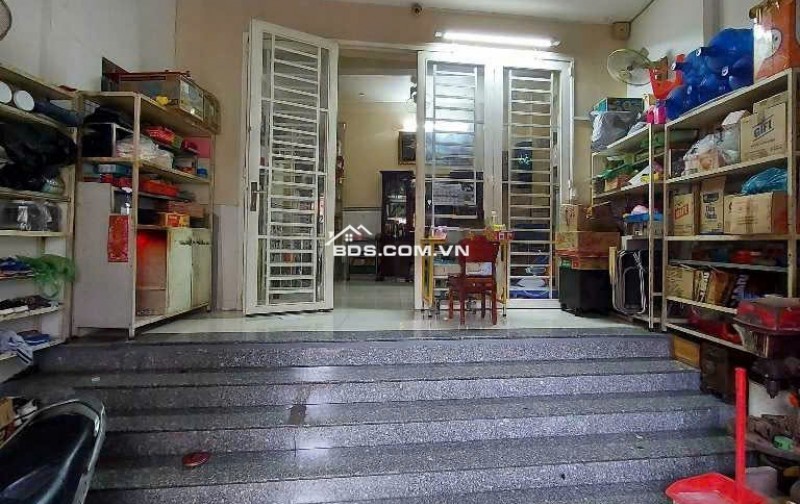 HOT] DUY NHẤT TẠI NGUYỄN THỊ THẬP– NHÀ HẺM THÔNG – ĐƯỜNG XE HƠI ĐẬU TỚI NHÀ  - GIÁP CÁC TRUNG TÂM Q1, Q4, NHÀ BÈ. NHÀ ĐẸP 3 TẦNG  – SÁT MẶT TIỀN – VỊ TRÍ KINH DOANH ĐỈNH – CHÍNH CHỦ – SỔ VUÔNG A4 – CHỈ NHỈNH  7 TỶ