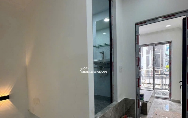 Nhà phố 1 lầu mới hoàn thiện mặt tiền hẻm 3m Trần Văn Khánh Quận 7 – Giá chỉ 3 tỷ 960 triệu