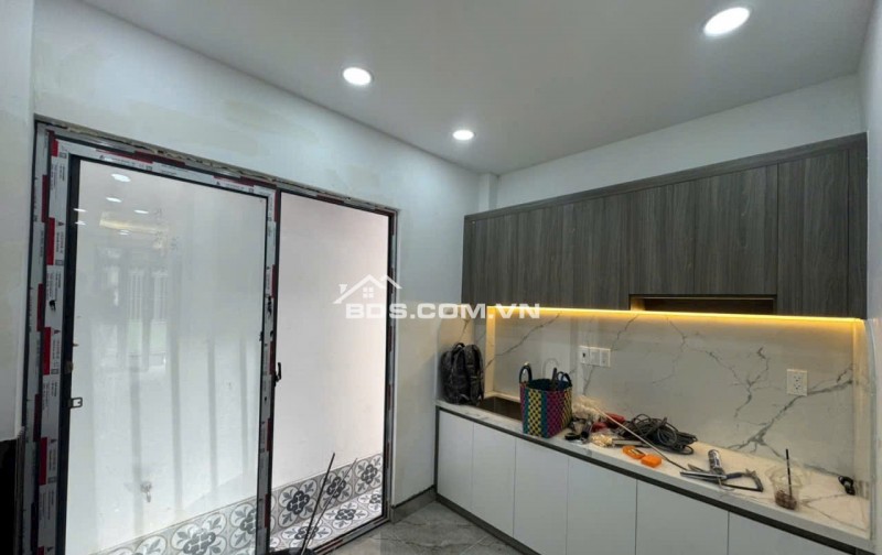 Nhà phố 1 lầu mới hoàn thiện mặt tiền hẻm 3m Trần Văn Khánh Quận 7 – Giá chỉ 3 tỷ 960 triệu