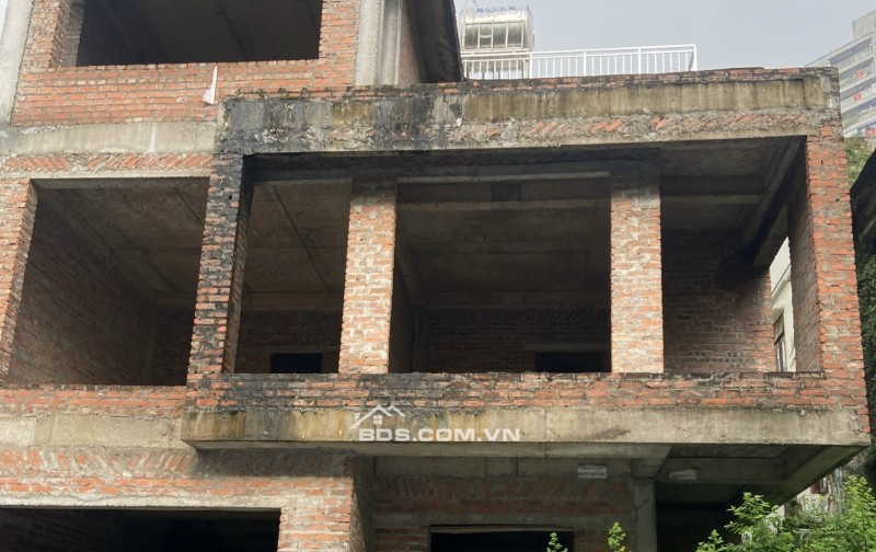 Bán gấp BT tại C37 Bộ Công An, Tố Hữu, 134 m2, giá cực chất 380 triệu / m2