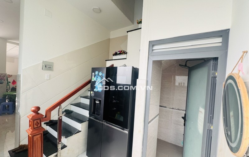 BÁN NHÀ LÔ GÓC 2 MT ĐƯỜNG SỐ 8, LINH XUÂN