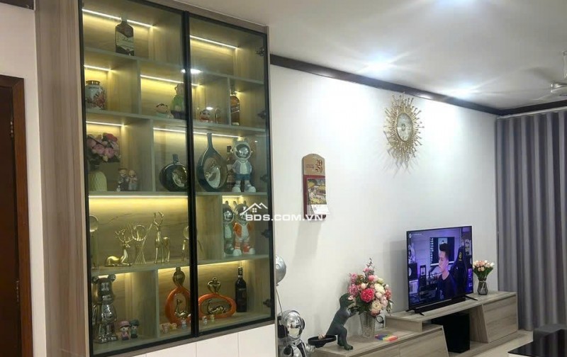 Bán căn hộ rộng rãi 131,5m² – Chung cư Quốc Cường 1 Q.7 – 3PN, tặng nội thất âm tường