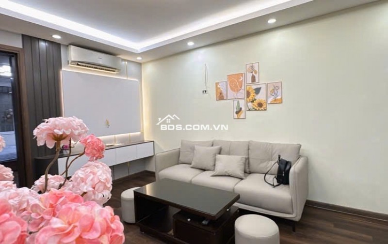 TẬP THỂ TẦNG 3 – LÕI HAI BÀ TRƯNG – GẦN CÁC TRƯỜNG ĐẠI HỌC LỚN – NHÀ ĐẸP Ở NGAY 