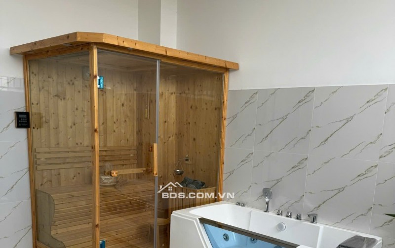 Bán nhà đường Thạnh Xuân 47, Quận 12, 4 tầng + lửng, 4PN, 4WC