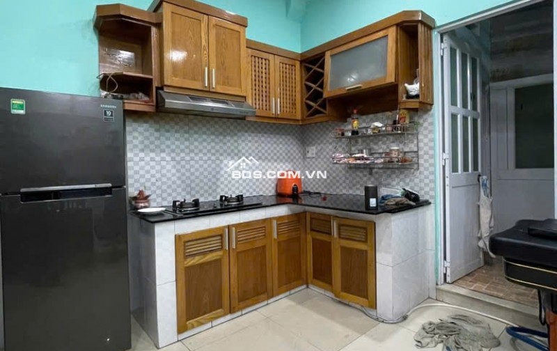 NHÀ BÁN CÁCH MẠNG THÁNG 8, P5- TÂN BÌNH- NGANG 5m- 8.xtỷ