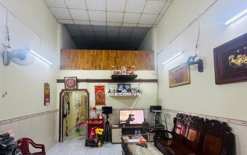   NHÀ HIẾM QUẬN 10, HẺM  613 ĐƯỜNG 3/2 – Chỉ  5.4 Tỷ