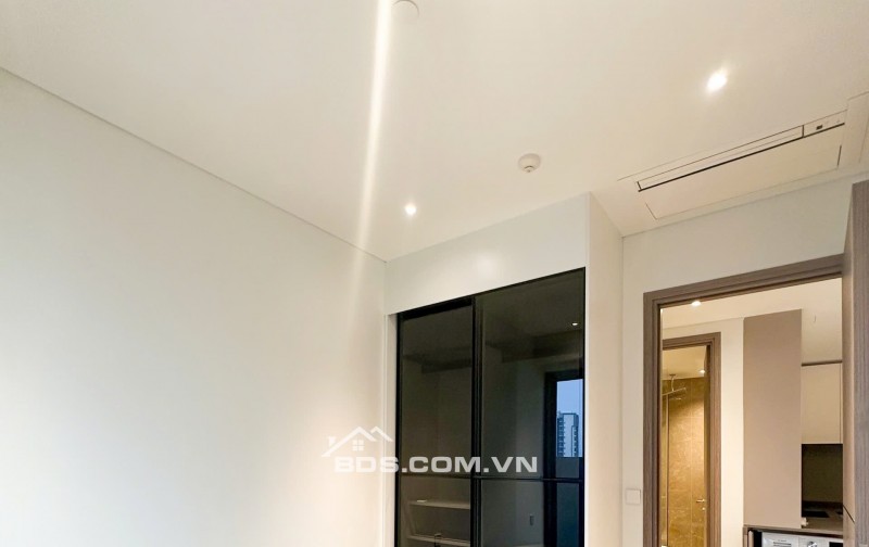 Căn hộ The Opera Metropole, 30tỷ, 77m2, 2PN, 2WC, Tằng 18 Block A.