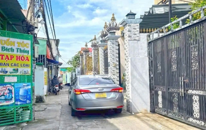 Bán Nhà 2 Tầng Hẻm Thông Thoáng, Cách Đường Xe Hơi 20m Huỳnh Tấn Phát, P. Phú Thuận Quận 7 – Giá 4.79 Tỷ