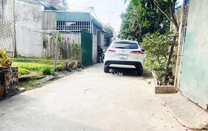 [ FO ] XUẤT HIỆN LÔ ĐẤT MẶT ĐƯỜNG LÀNG NGỌC HÒA PHƯỜNG CHƯƠNG MỸ, HÀ NỘI