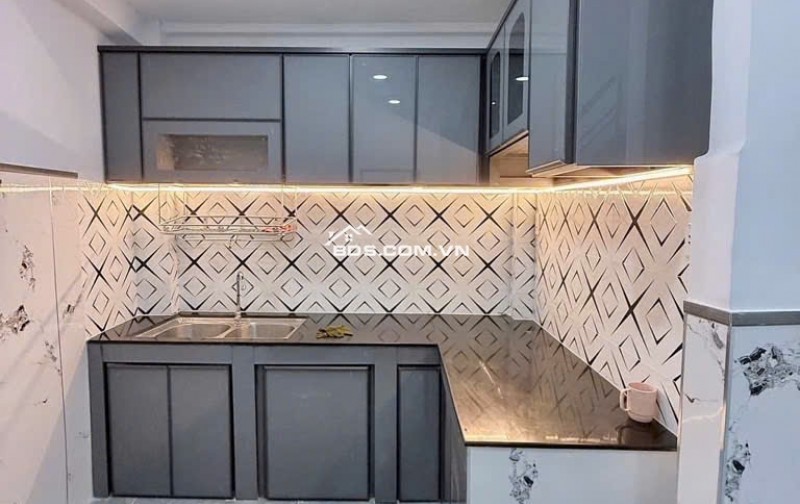 Giá tốt nhất thị trường Tân Bình! Bán gấp nhà đường Trần Thánh Tông.
