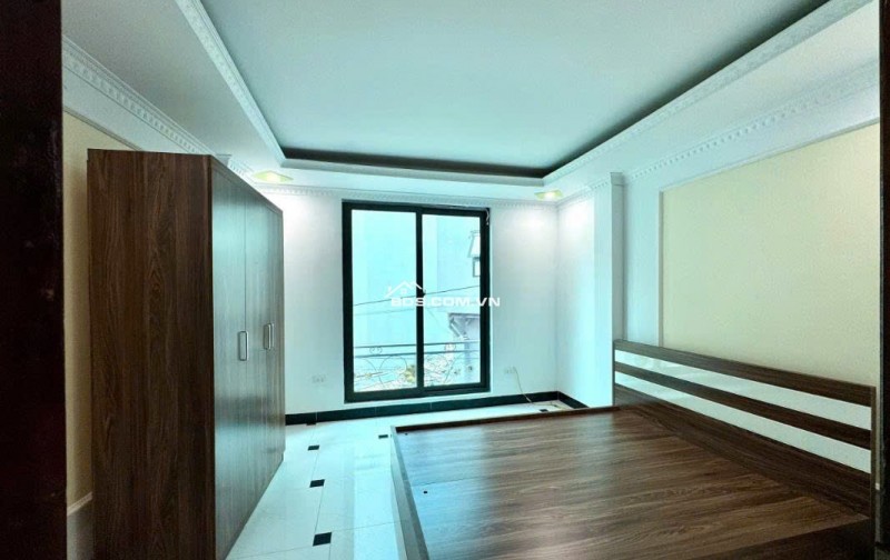 HOT HOT HOT! Bán nhà Chiến Thắng- Hà Đông , ngõ xe ba gác quay đầu , gần Hồ Văn Quán , 40m2, 9 tỷ
