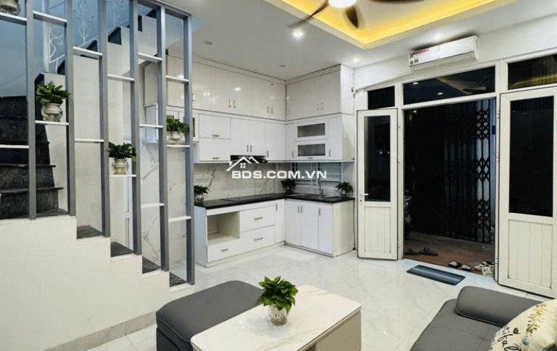 KHƯƠNG ĐÌNH - 6 TẦNG THANG MÁY -LÔ GÓC- GẦN PHỐ - KHU VỰC HIẾM NHÀ BÁN