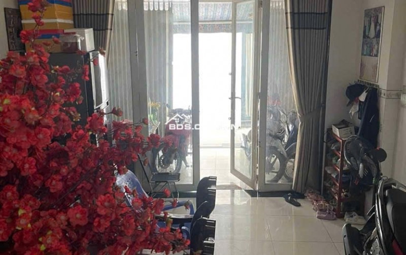 NHÀ 3 TẦNG- MẶT TIỀN HẺM KINH DOANH- 50m2- NHỈNH 8 TỶ