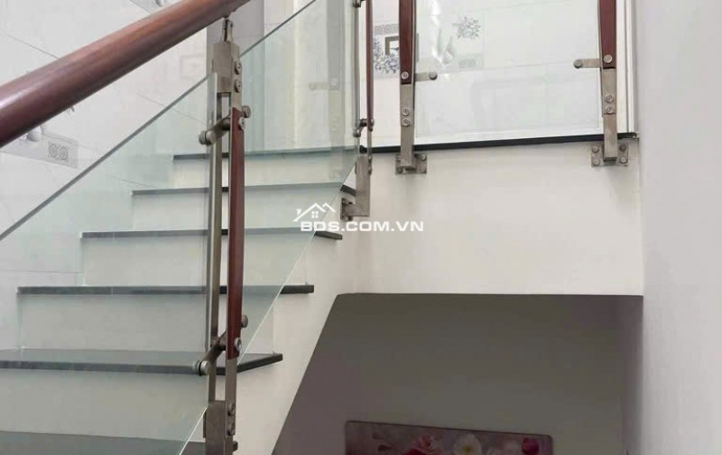 NHÀ 3 TẦNG- MẶT TIỀN HẺM KINH DOANH- 50m2- NHỈNH 8 TỶ