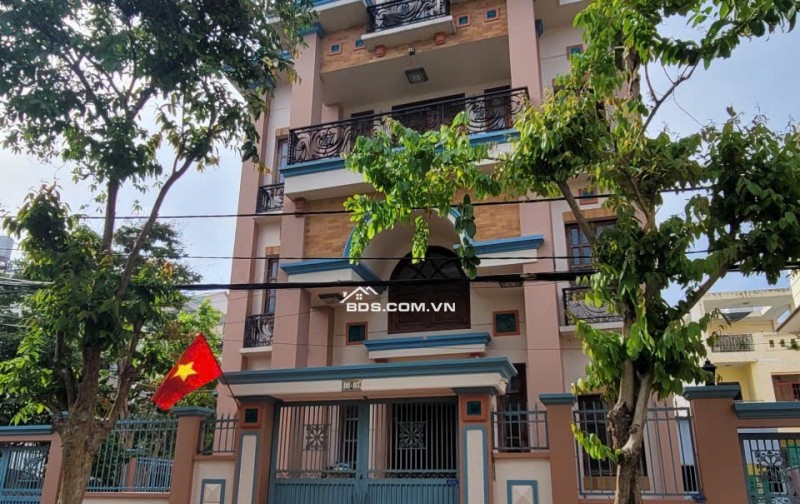 Biệt thự góc siêu vip khu bộ công an quận 7 , 39 tỷ !!!!!!!!!
