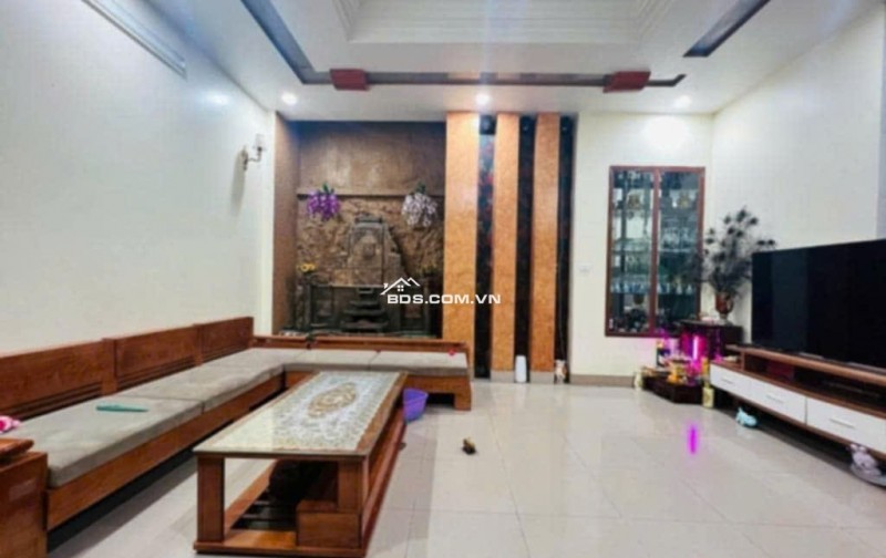 Bán Đất Võ Chí Công, Cách phố 10m, Giáp danh 3 quận, 115m2 giá 13.5 Tỷ