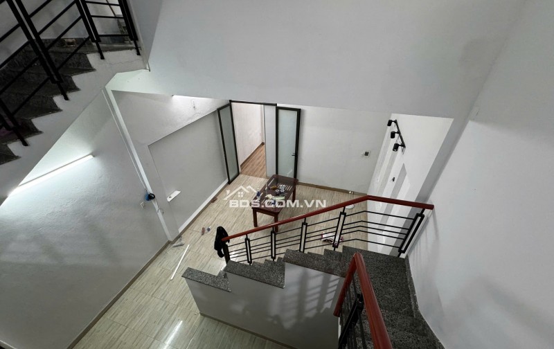 Cho thuê nhà ở lâu dài riêng biệt đường Hoàng Hiệp