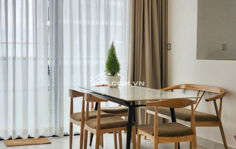  Cho thuê căn góc The Beverly – Full nội thất cao cấp, view công viên 36ha – Giá chỉ 12 triệu/tháng 