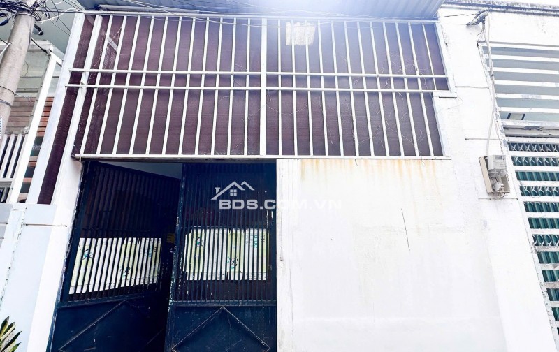 Bán Nhà 1886 – Sổ Hồng Riêng, Hẻm 3.5m, Cách Xe Hơi 50m – Giá 4 Tỷ 950