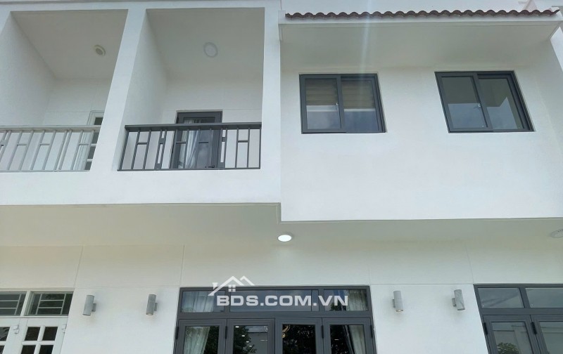 Nhà Phố Liền Kề Phước Đông Newcity