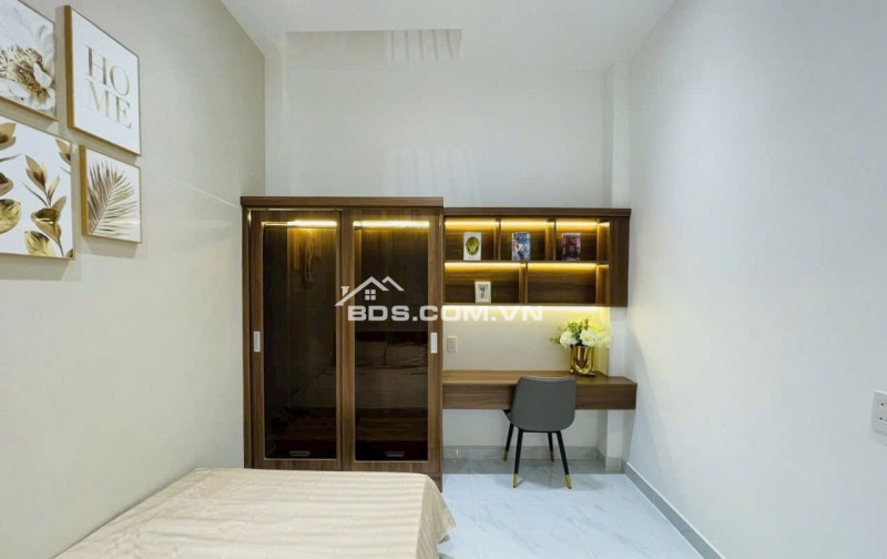Nhà bán gấp 40m2,2L-4PN,2,85 tỷ đường Nguyễn Huy Lượng, P14, Bình Thạnh,HCM.