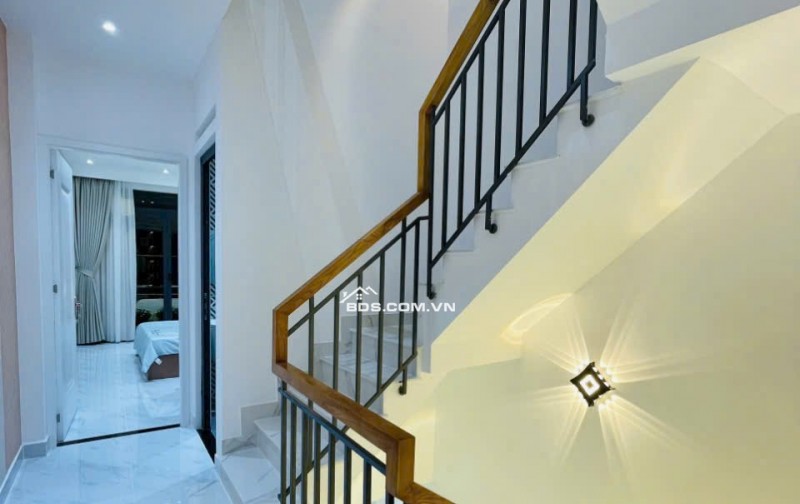 Nhà bán gấp 40m2,2L-4PN,2,85 tỷ đường Nguyễn Huy Lượng, P14, Bình Thạnh,HCM.
