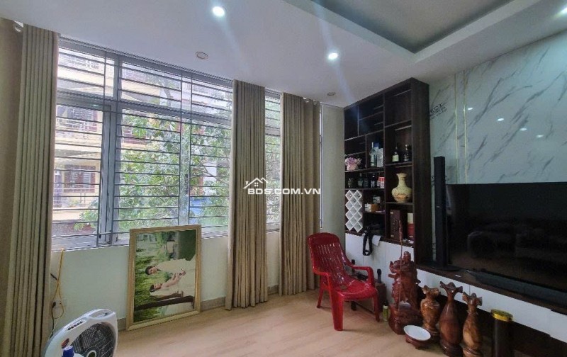 Siêu lô góc. Tô Hiệu, Bà Triệu, Hà Đông. Kinh doanh, ô tô, thang máy, 58m2, 5 tầng, MT 7m, 10.8 tỷ