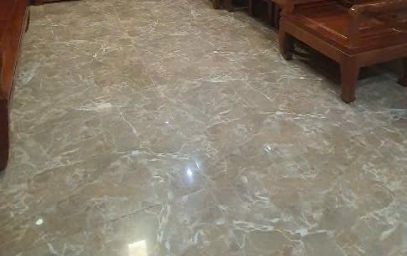 Hiếm! Bán nhà Lạc Long Quân – 90m², 3 tầng, gần Hồ Tây, sổ đỏ chính chủ, giá 13.9 tỷ