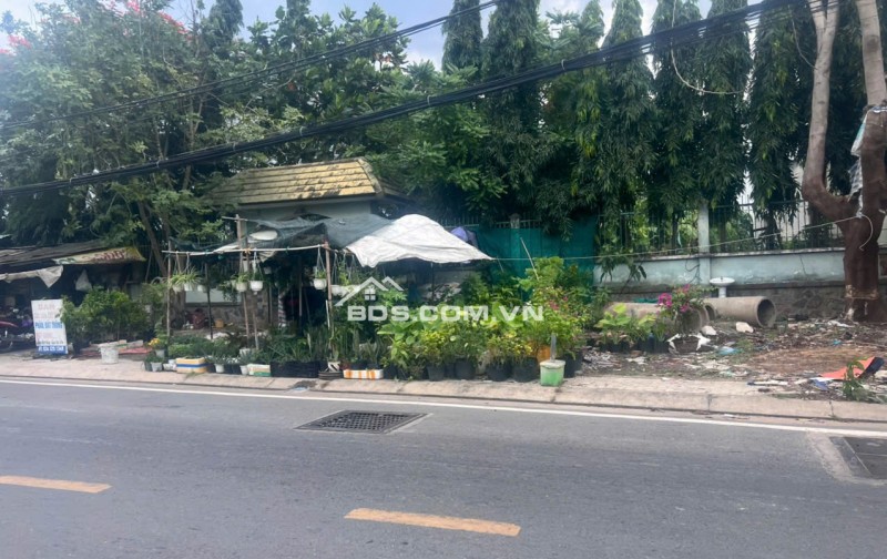 Mt Đào Sư Tích 720m2 ( 300m2 ) thổ cư giá 40 tỷ