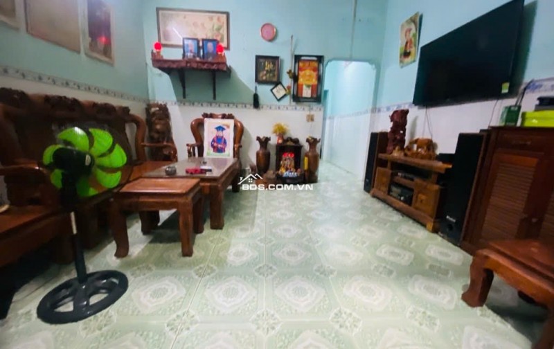 NHÀ CẤP 4 – LÀNG ĐHQG, GẦN BXMĐ MỚI chỉ nhỉnh 2 Tỷ