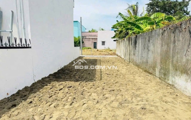 BÁN ĐẤT TT CẦN GIUỘC GIÁ RẺ PHÙ HỢP ĐỂ Ở VÀ ĐẦU TƯ