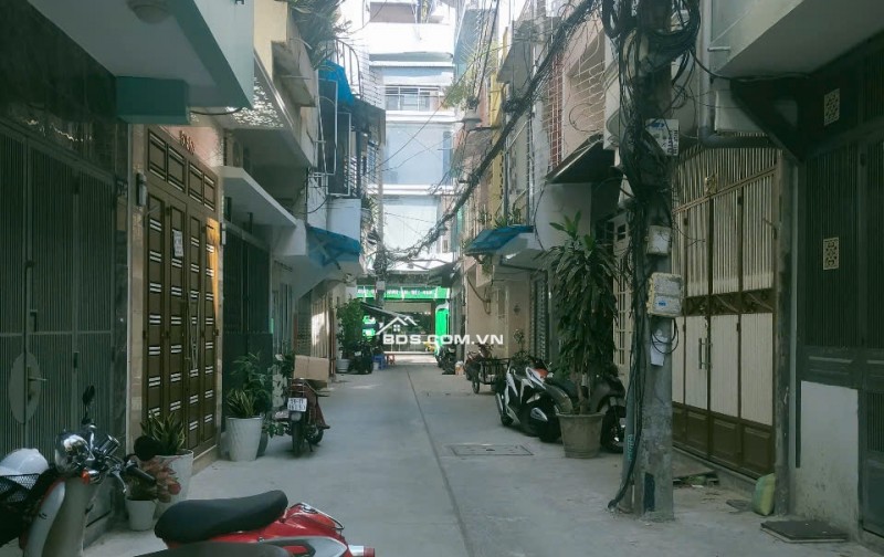 Bán Nhà 575/86 Nguyễn Đình Chiểu, Quận 3. DT: 3.2m*10m. CN: 29m2. 5 Tầng. Giá 9.9  tỷ