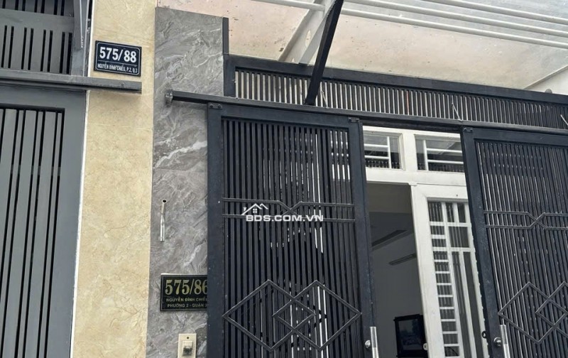 Bán Nhà 575/86 Nguyễn Đình Chiểu, Quận 3. DT: 3.2m*10m. CN: 29m2. 5 Tầng. Giá 9.9  tỷ