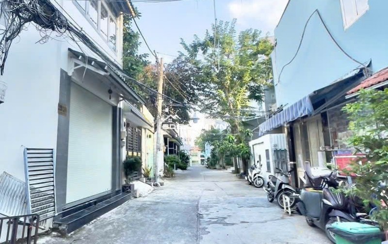 Bán Nhà Hẻm Ô Tô – Góc 2 Mặt Tiền Trung Tâm Nhà Bè- Chỉ 6 Tỷ 380
