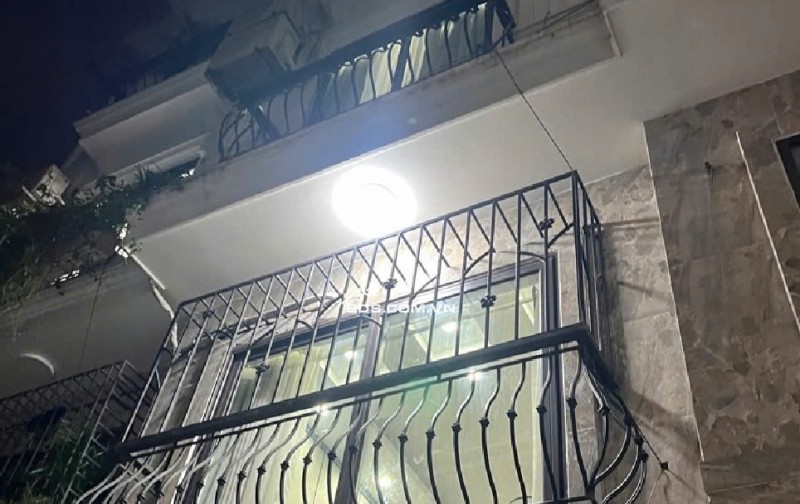 mua nhà tặng nội thất chỉ 5x tỷ bồ đề long biên ô tô đi lại thông thoáng