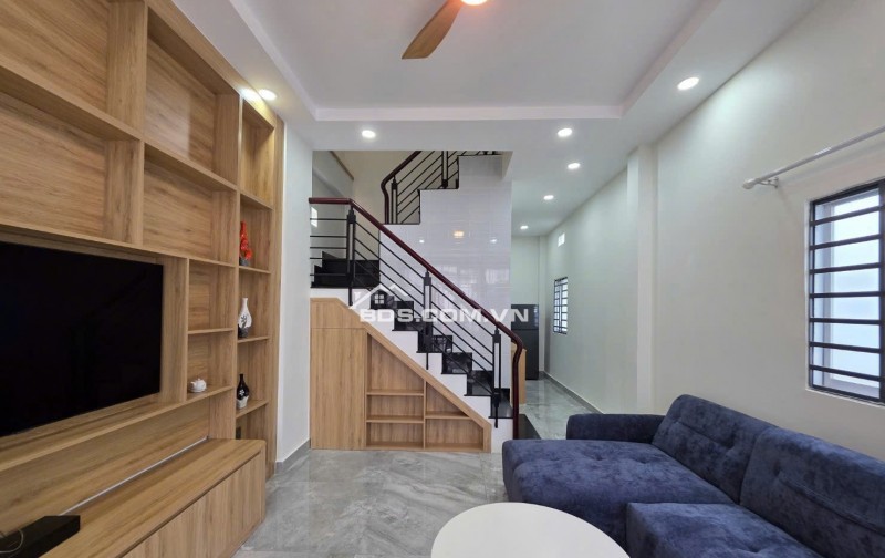 Căn Góc 2 Mặt Tiền Lô Nhì Đường Trần Xuân Soạn, Quận 7 – Cách Mặt Tiền 15m