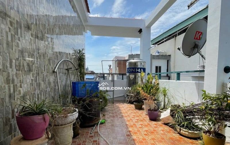 Chính chủ bán nhà mặt phố Hàng Thao, Tp. Nam Định, 175m2