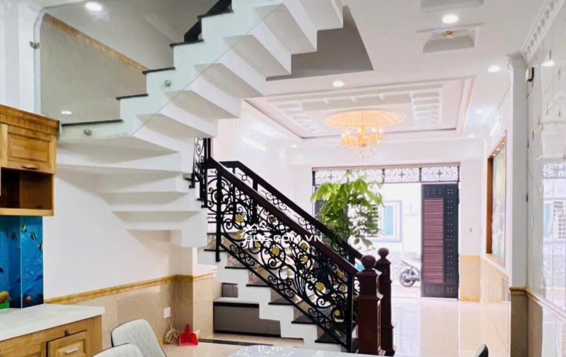 bán nhà Hẻm xe hơi quay đầu Q12 Nguyễn Ảnh Thủ 72m2 4 tầng 5PN sổ hồng giá 6.x tỷ