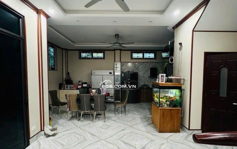 Bán nhà biệt thự liền kề phố Đội Nhân quận Ba Đình.