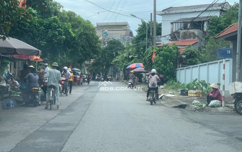 Chính chủ bán lô 76m trục chính Đồi Cam kinh doanh được luôn.LH 0865566675