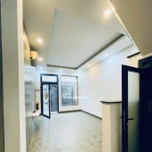 Nhà bán đường Tôn Thất Thuyết Quận 4 RỘNG ĐẸP 50m2 TẶNG NGAY gói thi công 1,8 TỶ